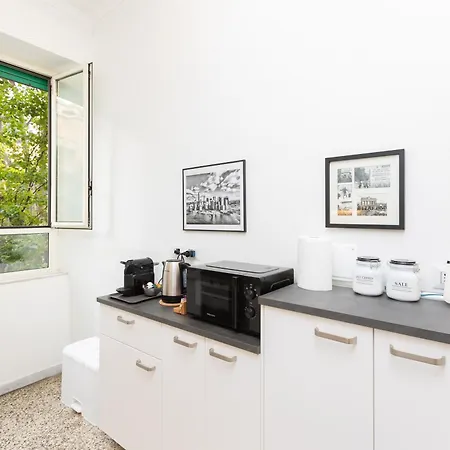 Apartment Clodia 5 By In *