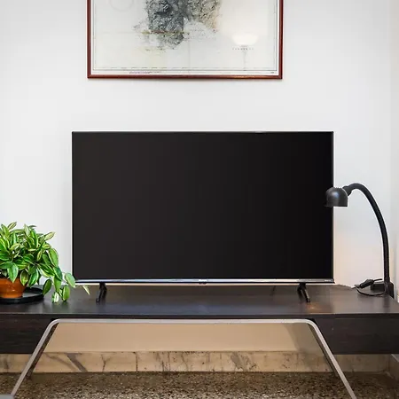 Clodia 5 By In Apartment