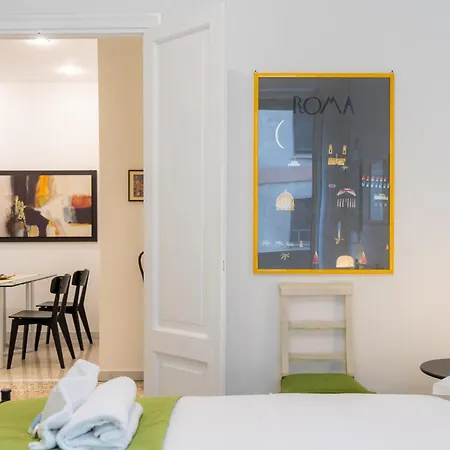 Clodia 5 By In Apartment *